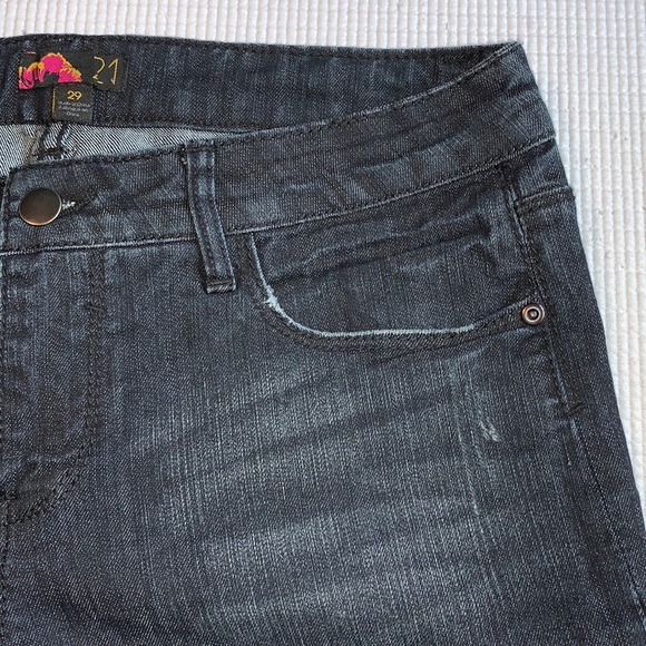 Folded Cuff Raw Edge 5 Pocket Dark Wash Denim Shorts - Picture 7 of 16